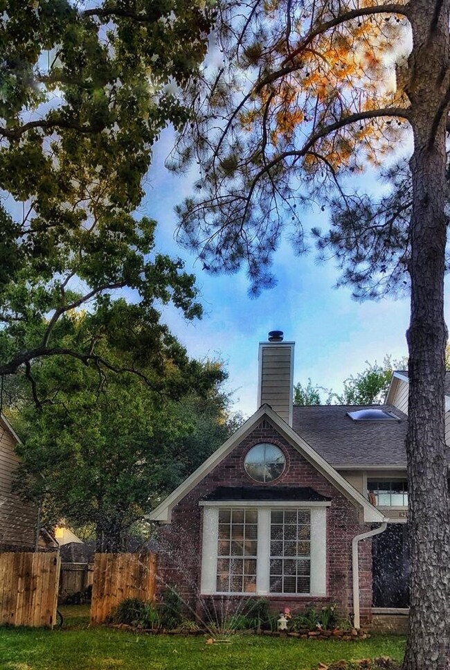 8311 Plum Lake Dr, Houston, TX 77095 - photo 3