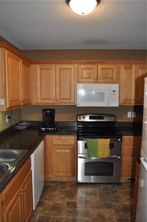 3404 N 9th St, Saint Joseph, MO 64505 - photo 5