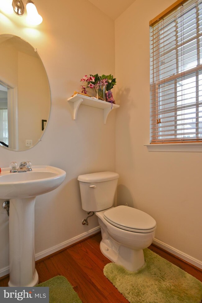 8397 Mineral Springs Dr, Manassas, VA 20112 - photo 3