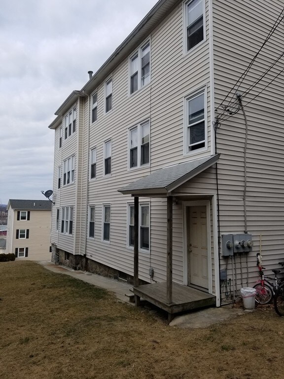 165 Perry Ave, Worcester, MA 01610 - photo 4