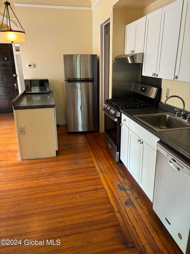 360 State St unit 1R, Albany, NY 12210 - photo 4