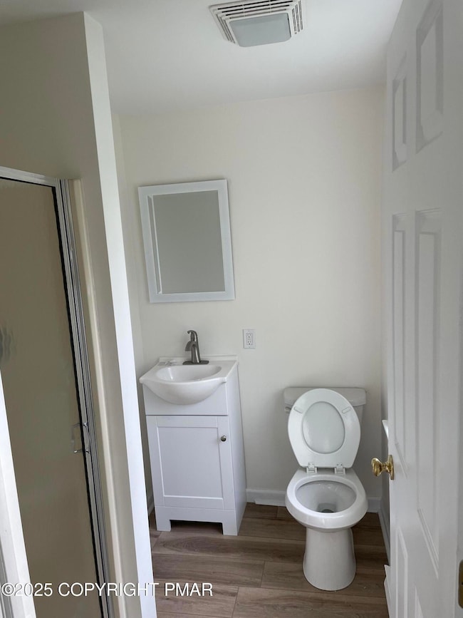 146 Analomink St, East Stroudsburg, PA 18301 - photo 5