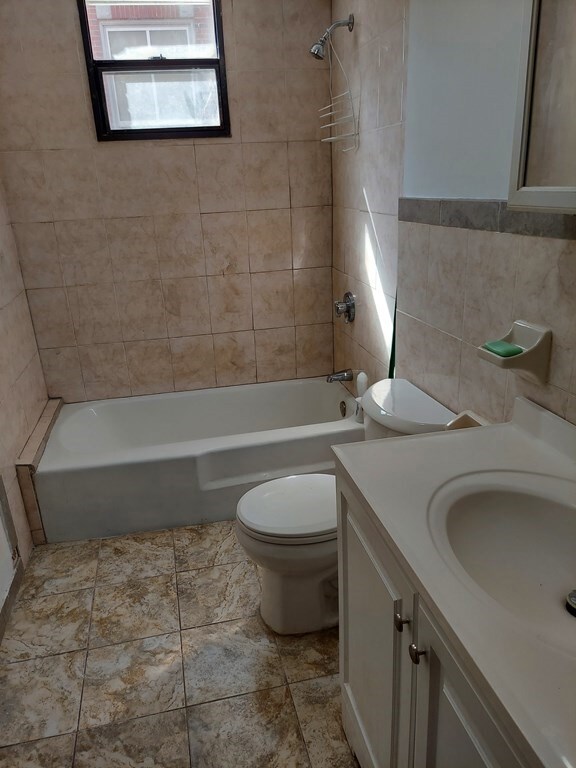 47 School St unit 1, Roxbury, MA 02119 - photo 2