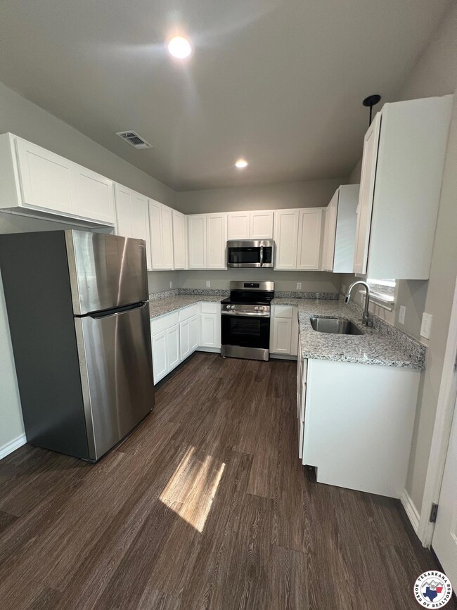 3439 Brooke Place, Texarkana, TX 75503 - photo 4