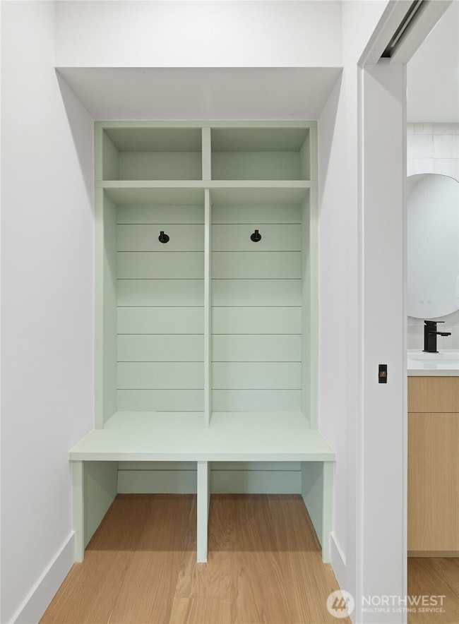 6547 11th Ave NW unit B, Seattle, WA 98117 - photo 3