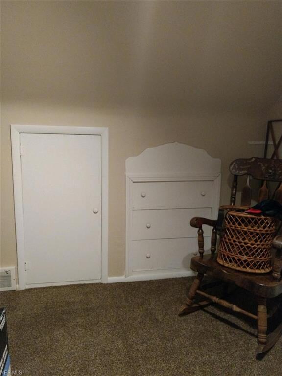 628 Blossom Dr, Lorain, OH 44052 - photo 6