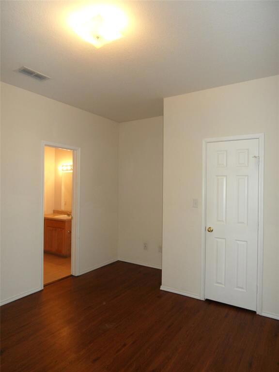 116 Collett Ct unit 116-118, Weatherford, TX 76088 - photo 7