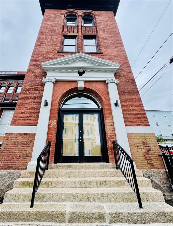 403 Division St unit 13, Fall River, MA 02721 - photo 2