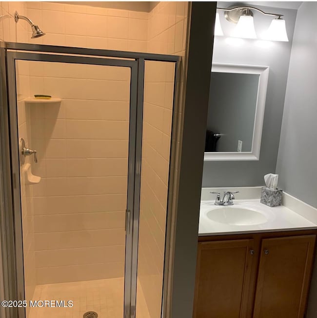 14 Michael Dr, Tinton Falls, NJ 07712 - photo 5