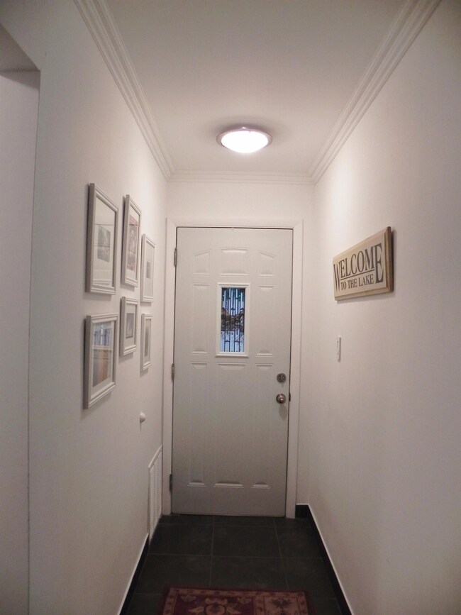 913 Birch Tree Ln, Michigan City, IN 46360 - photo 4