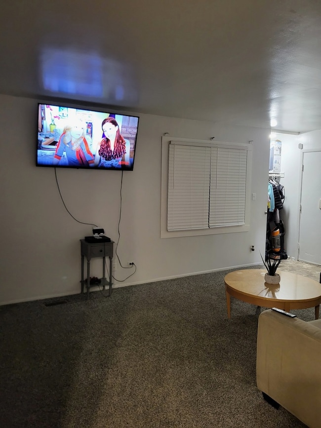 701 Spring Ct unit 6, University Park, IL 60484 - photo 4