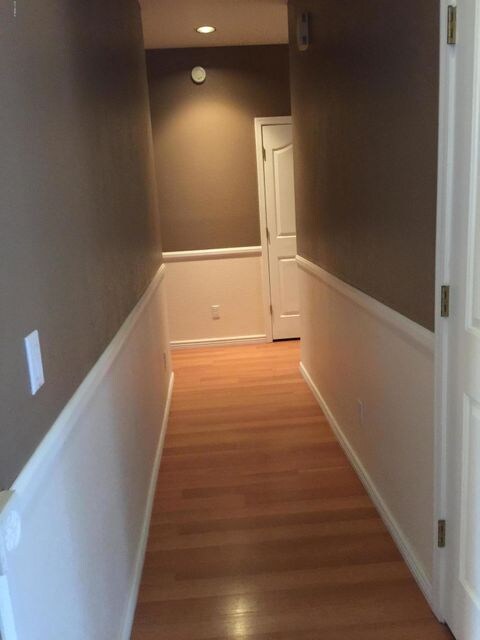 hallway from LR to bedrooms