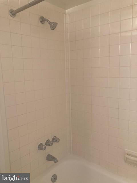 11609 Stoneview Square unit 22C, Reston, VA 20191 - photo 6