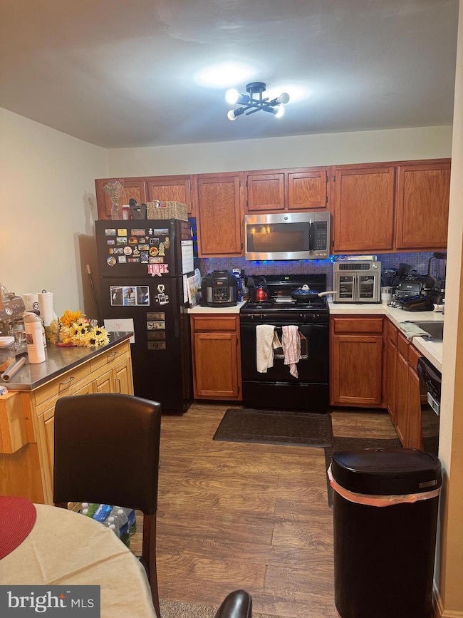 13839 Crosstie Dr, Germantown, MD 20874 - photo 4