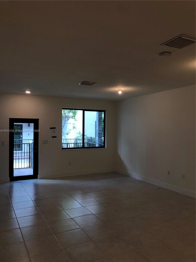 4757 NW 83rd Pkwy unit 4757, Doral, FL 33166 - photo 5
