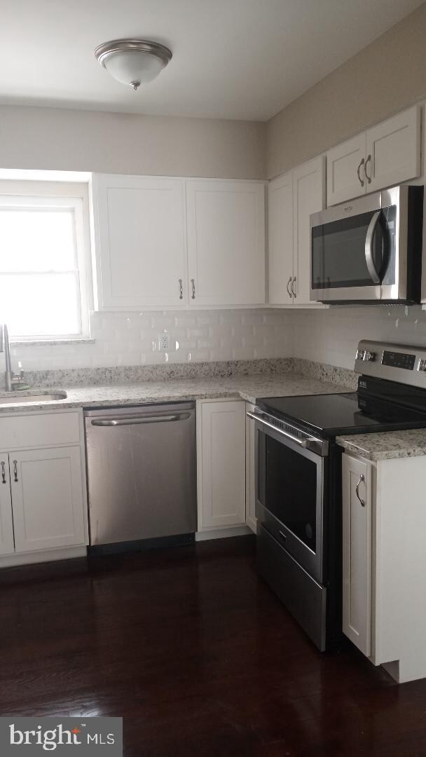 913 Nadine Ct, Hyattsville, MD 20785 - photo 6