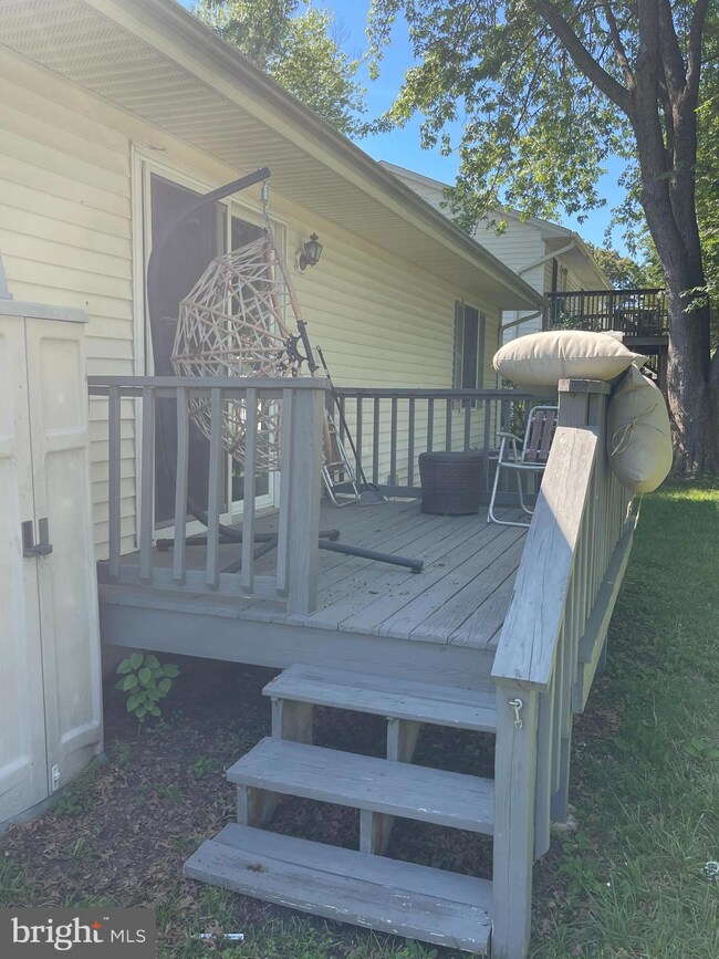 724 Dixon Dr, Stevensville, MD 21666 - photo 5