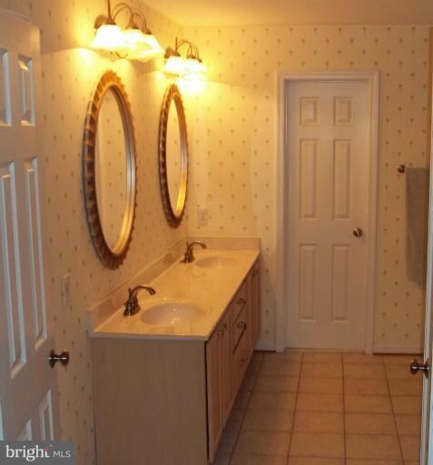 1004 Potomac Dr, Stafford, VA 22554 - photo 2