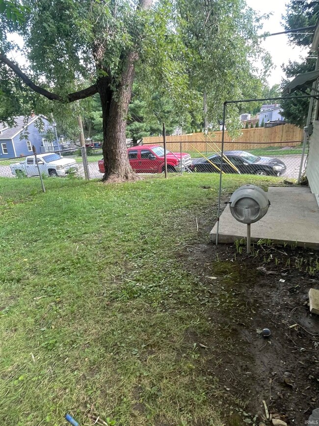 311 N East St, Wabash, IN 46992 - photo 5