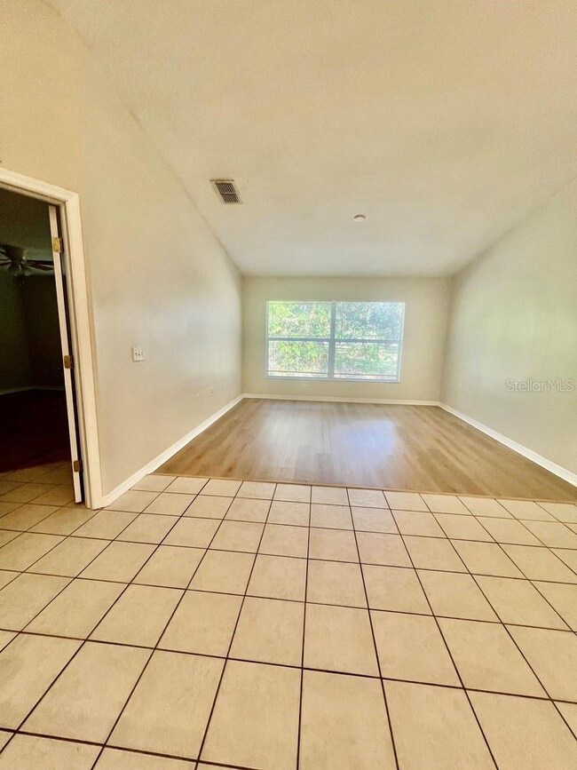 37225 Grassy Hill Ln, Dade City, FL 33525 - photo 4