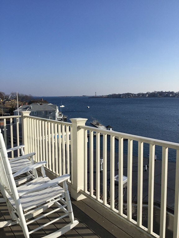 4 Gregory St unit 3, Marblehead, MA 01945 - photo 3