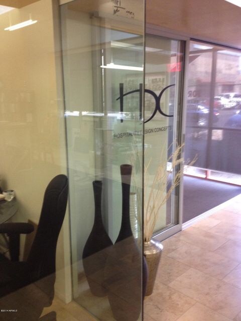 HDC photo - Glass Wall 2