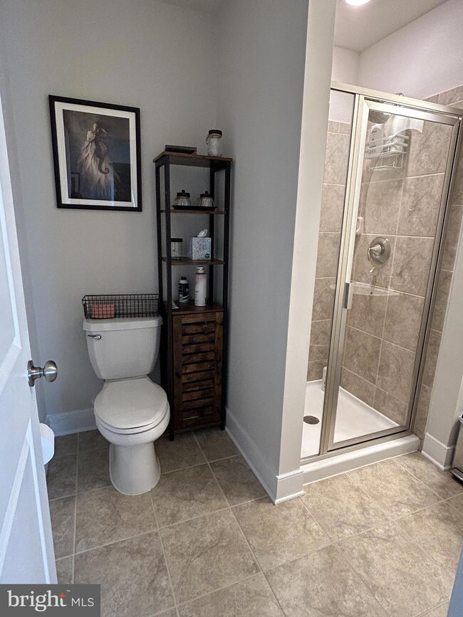 8151 Greenpoint Place, Rockville, MD 20855 - photo 7