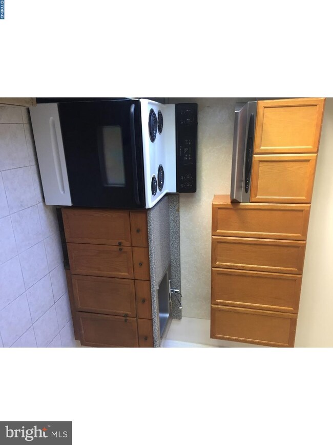 55 W La Crosse Ave unit 2, Lansdowne, PA 19050 - photo 4