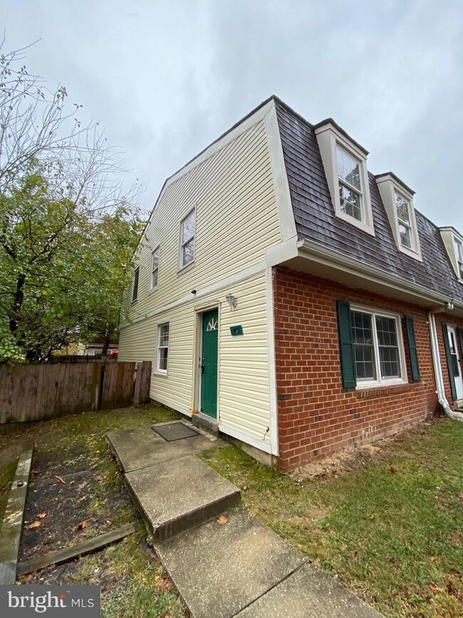 1901 Arwell Ct, Severn, MD 21144 - photo 2