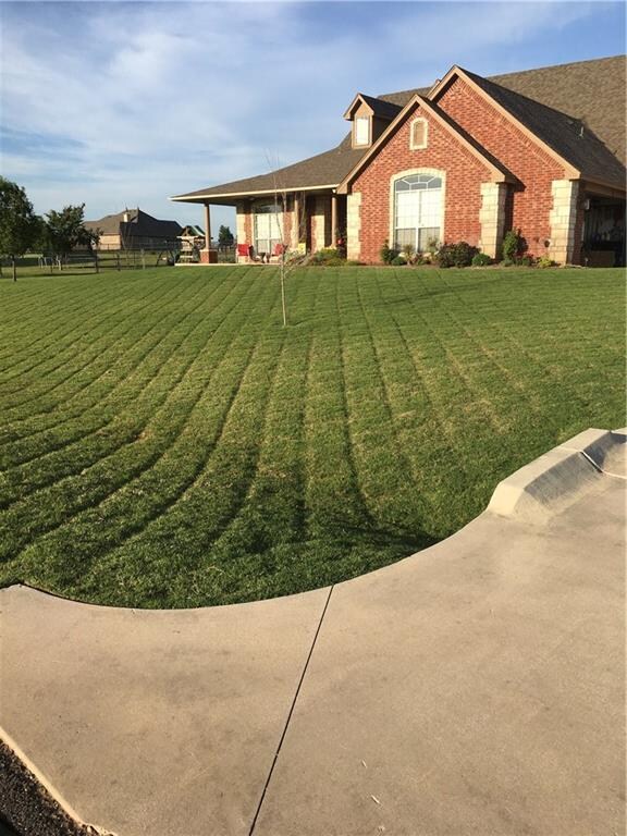 14400 Cottonwood, Edmond, OK 73025 - photo 2