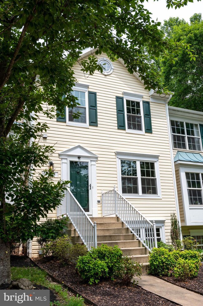 15604 Plain Dealing Place, Manassas, VA 20112 - photo 2