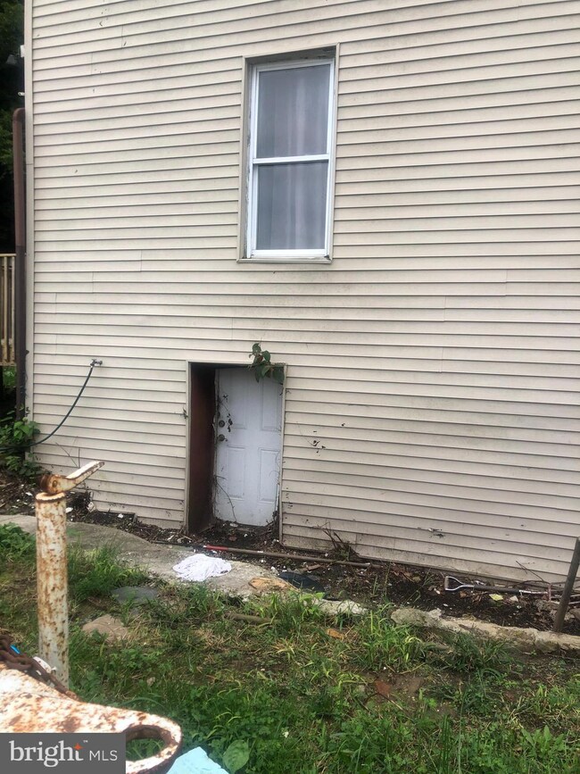 101 Jones St, Bala Cynwyd, PA 19004 - photo 2