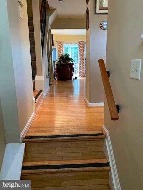 7732 Cypress St, Laurel, MD 20707 - photo 3