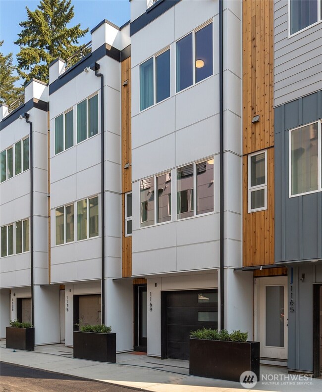 1182 129th Ct NE, Bellevue, WA 98005 - photo 2