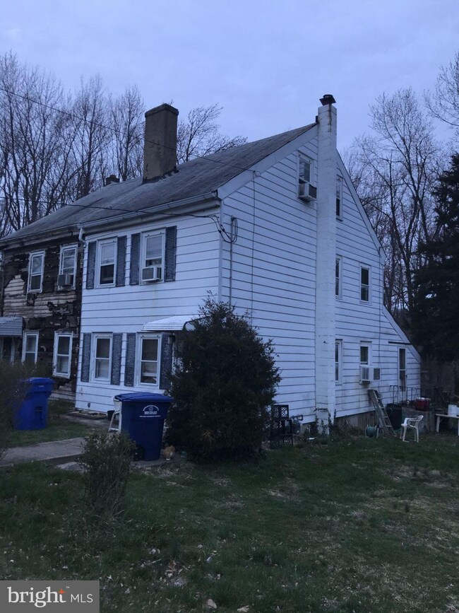 1015 Jacksonville Rd, Burlington, NJ 08016 - photo 2