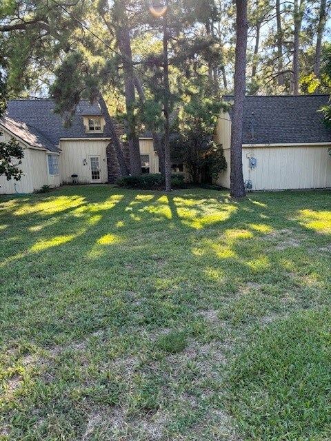 12106 Broken Arrow St, Houston, TX 77024 - photo 5