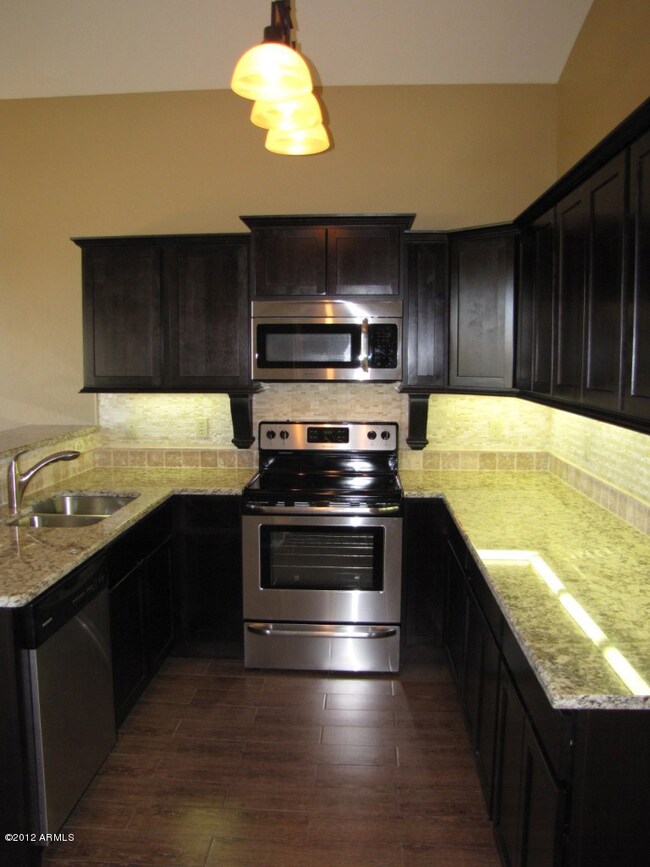 1429 E Mineral Rd, Gilbert, AZ 85234 - photo 5