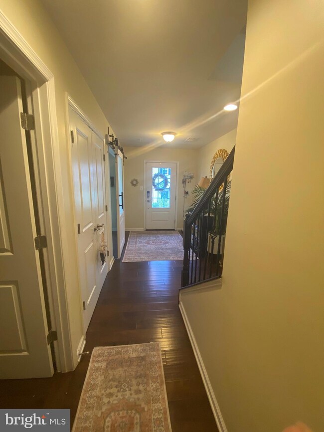 2904 Pinebrook Rd, Landover, MD 20785 - photo 3