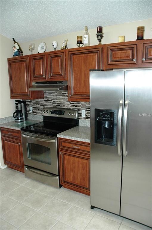 Kitchen with stainless steel appliances