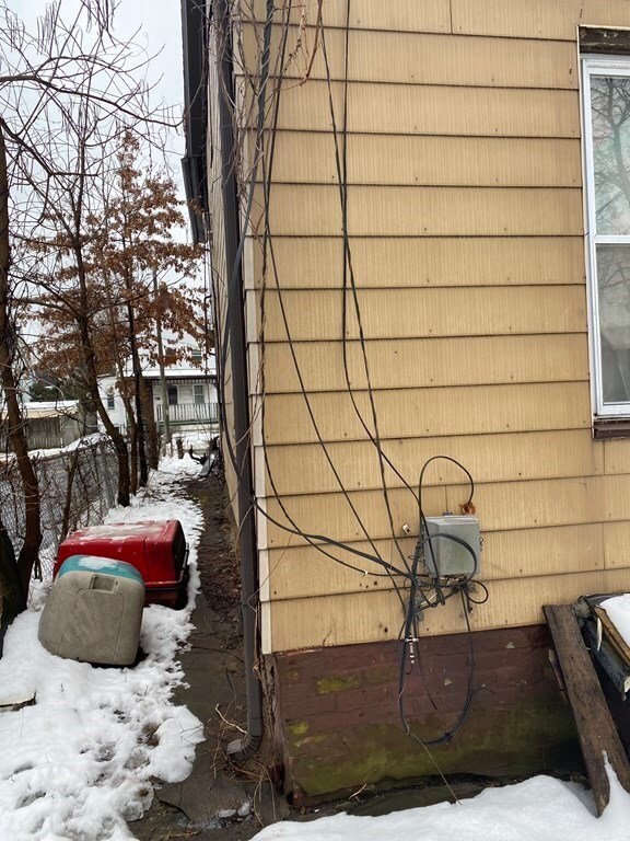 292 Orange St unit 294, Springfield, MA 01108 - photo 3