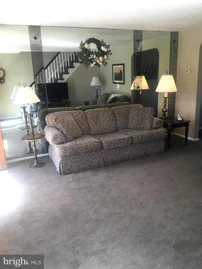 3823 Plumstead Ave, Drexel Hill, PA 19026 - photo 7