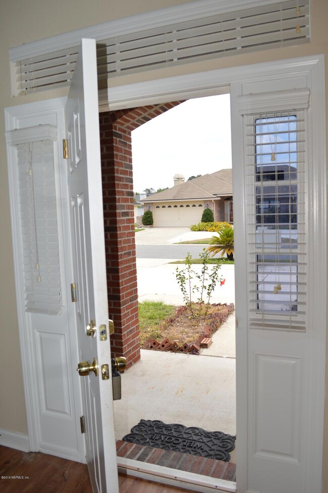 10859 Jessica Ash Dr, Jacksonville, FL 32218 - photo 6