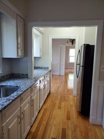 648 South St unit 2, Boston, MA 02131 - photo 4