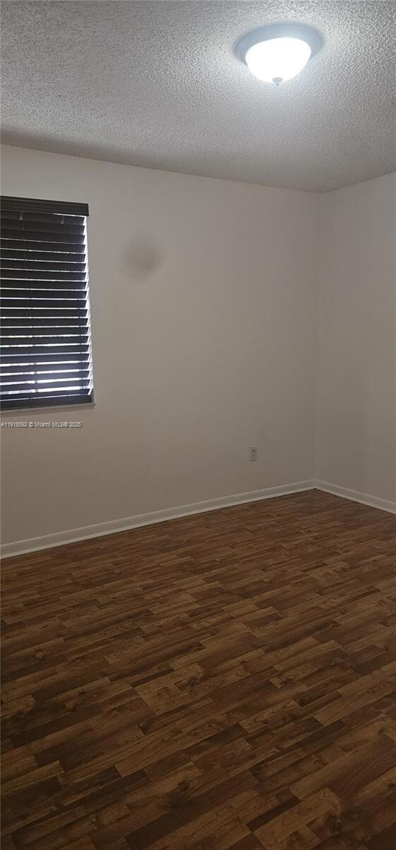 18306 NW 68th Ave unit G, Hialeah, FL 33015 - photo 6