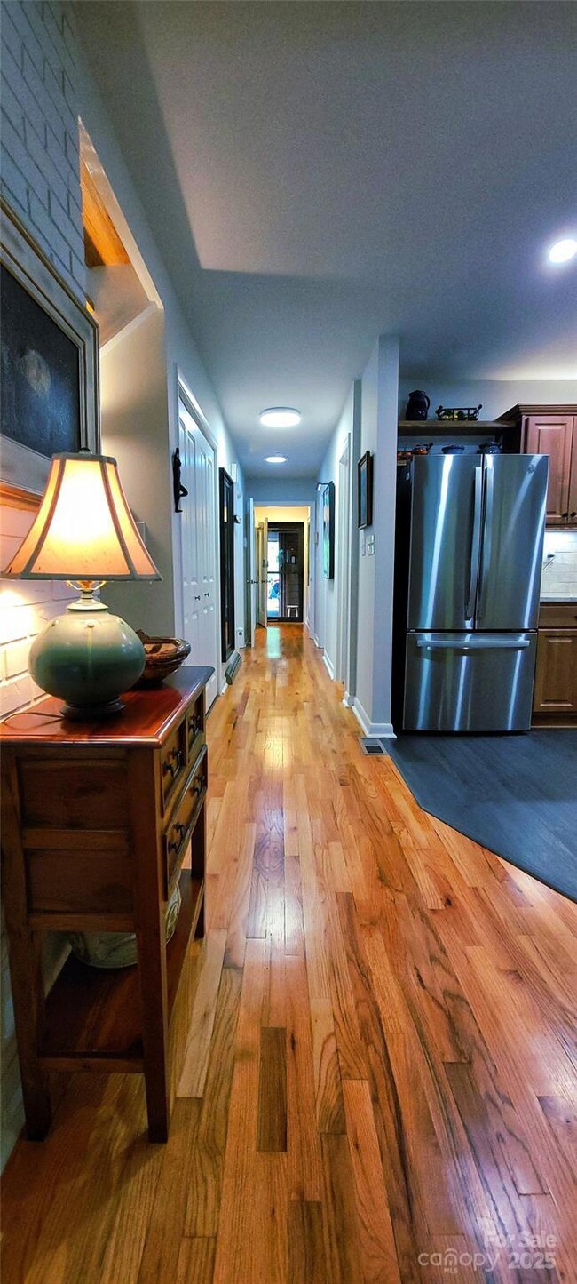 308 Woodfield Dr unit 8C, Asheville, NC 28803 - photo 6