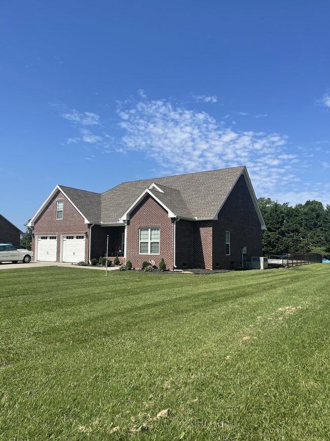 48 Deerfield Ln, Lafayette, TN 37083 - photo 4