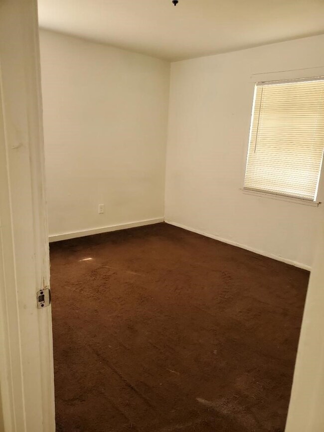 9922 Gloyna St, Houston, TX 77088 - photo 6