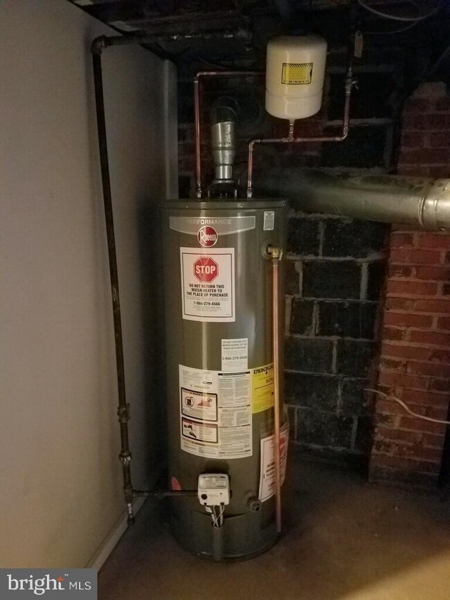 5507 Hamilton St, Hyattsville, MD 20781 - photo 6