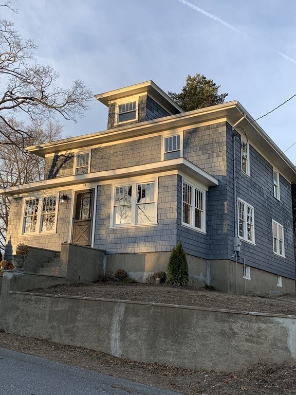 14 Marion St, Hudson, MA 01749 - photo 3