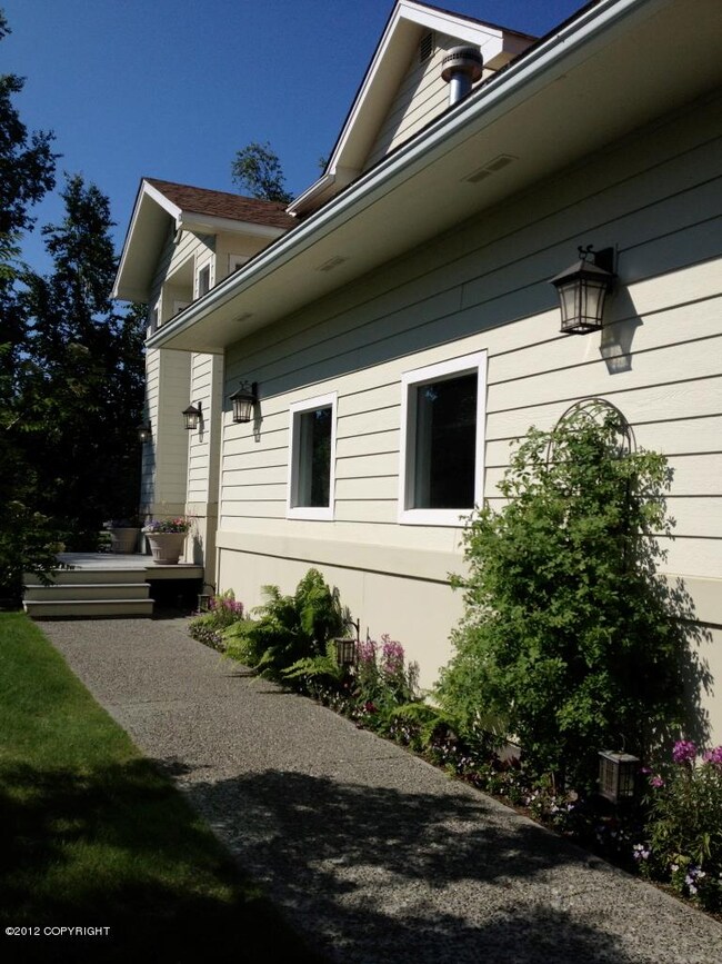 1910 Driftwood Cir, Palmer, AK 99645 - photo 2